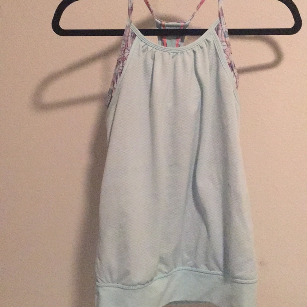 Double Dutch tank